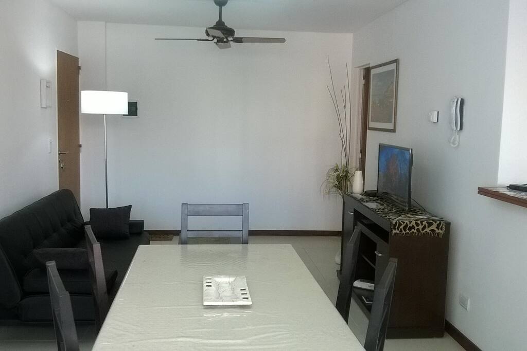 Cocina, living comedor