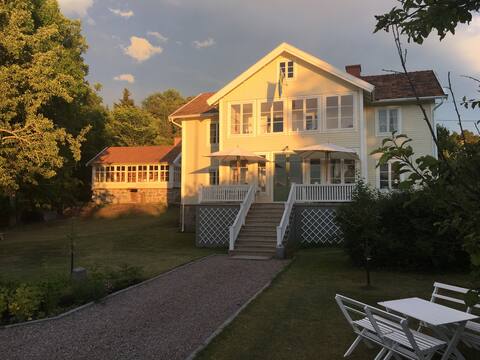 "Gamla Pensionatet"-  Historic Archipelago villa