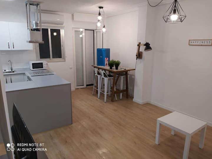 Perfecta Habitación Con Todos Los Servicios -