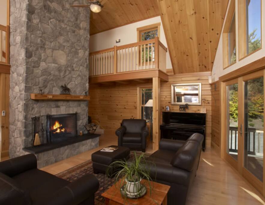 Mother Moose Luxury Log Cabin - Cabins for Rent in Danbury ...