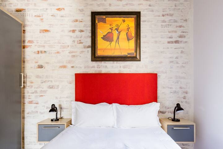 The Duke Corner Suite, Five Minutes From The CBD gallery image 5