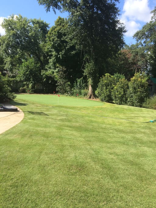 1200 sq ft short game green, bring your wedge and putter!