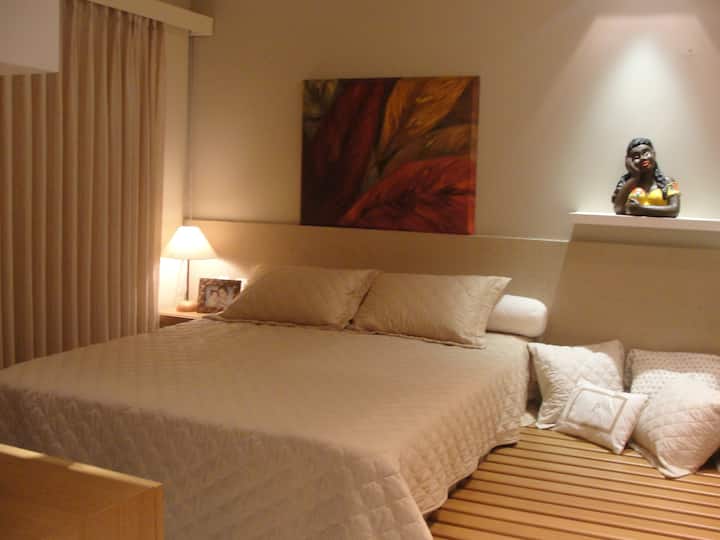 Chumba kilicho na sehemu ya pembeni ya hiari kwa godoro moja