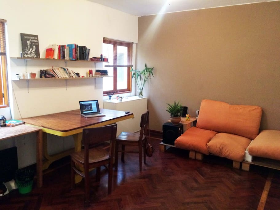 Salon