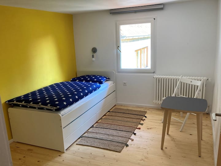 Habitación para niños con cama extraíble