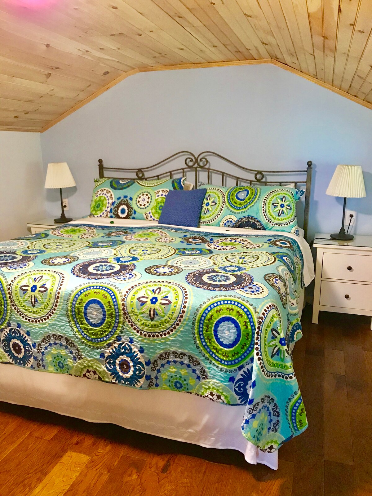 נסו מיטת קינג חדשה עם מספר שינה!  מה המספר שלך?