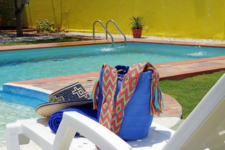 espectacular casa con piscina privada