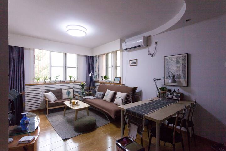 Sanlitun near Dongzhimen comfortable room Cozy & quite room near Sanlitun