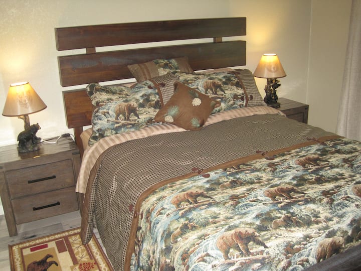 “Bear and Deer” private unit