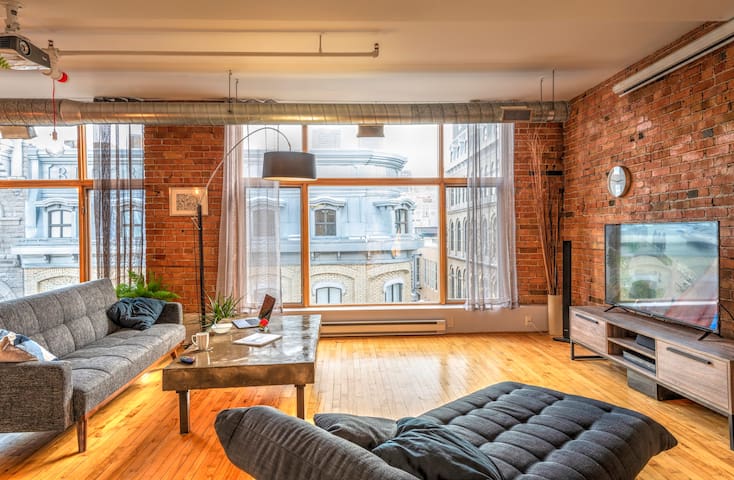 Trendy apartment, great view, prime spot