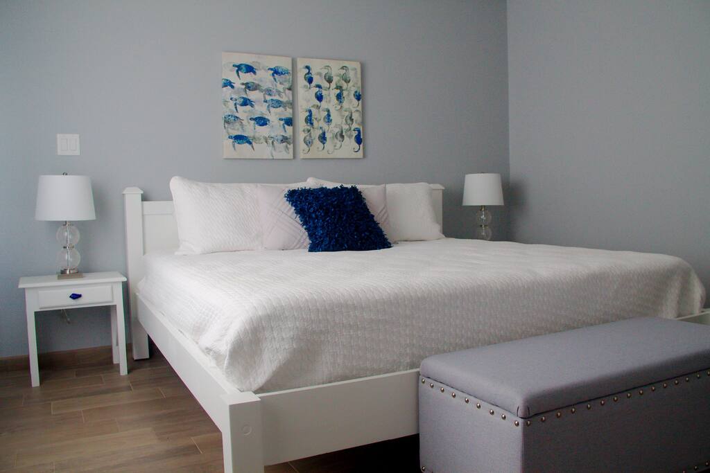 King bed in master