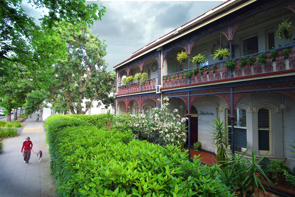 Fitzroy St view of the Delphine building