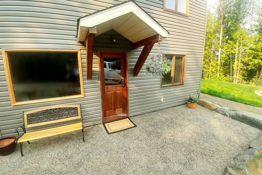 Private entrance and outdoor space