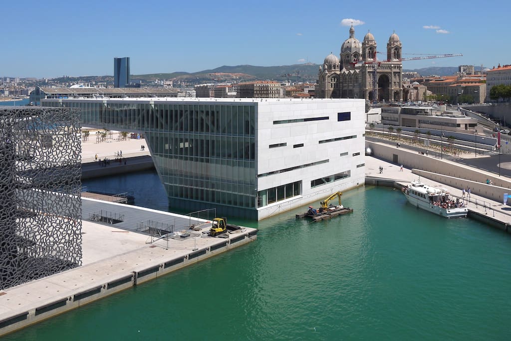 A 5 min à pied du Vieux-port, Mucem, la Villa Méditerrannée, la cathédrale de La Grande Major, Les terrasses du port…
