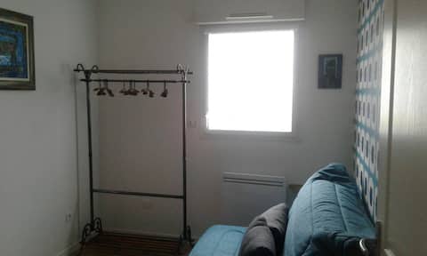 Popular Airbnb listing: Cozy apartment, quiet and close to the center in Breil Barberie