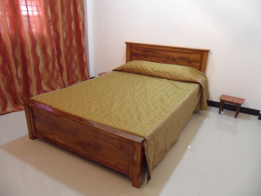Main Bedroom (Double Bed)