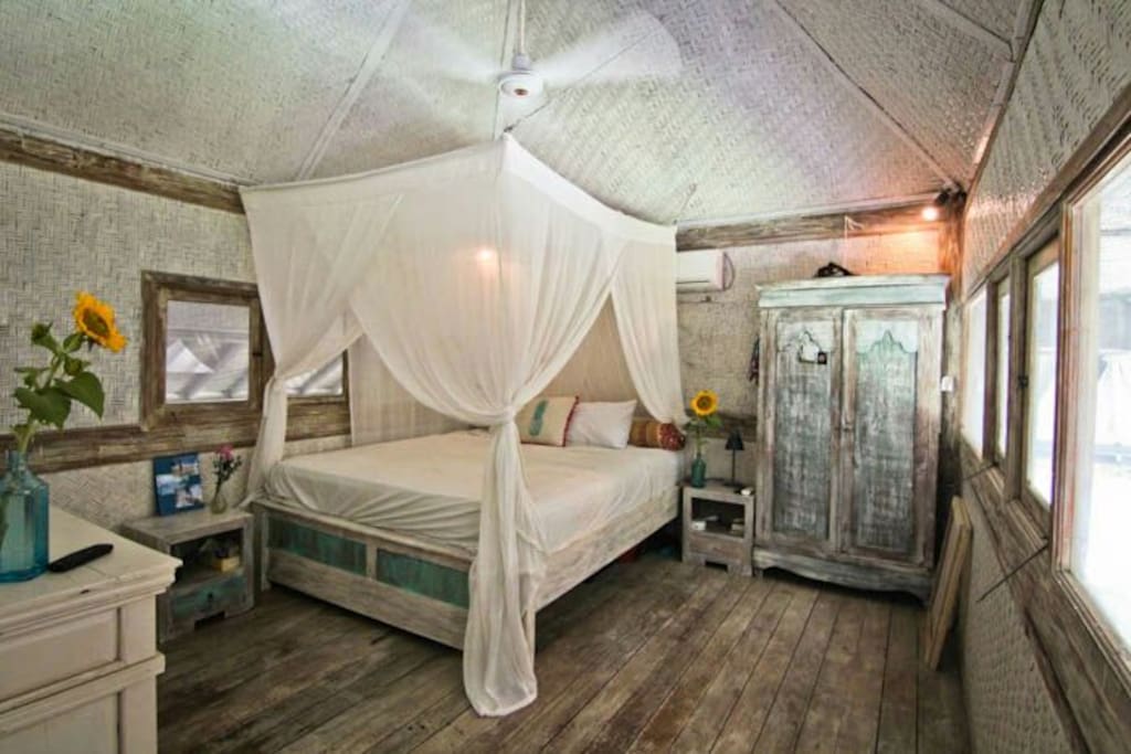 Master Bedroom with AC, fan and TV with DVD