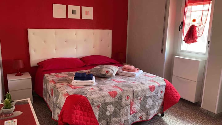 غرفة النوم 2