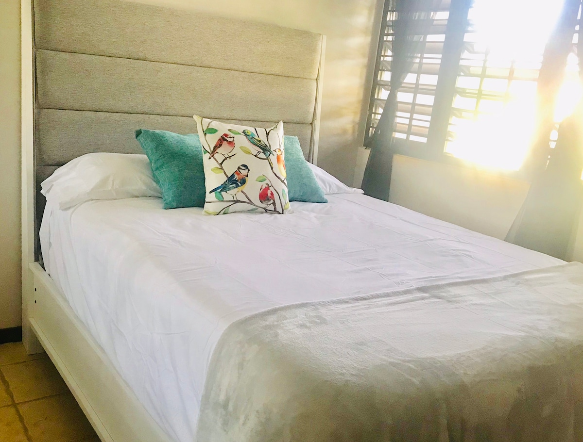 Dormitorio doble tamaño queen 