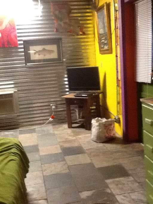 bedroom, has a/c and heat