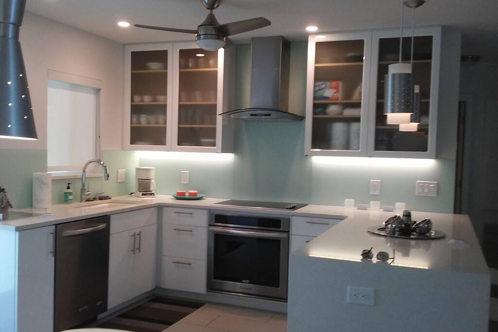 Contemporary Kitchen