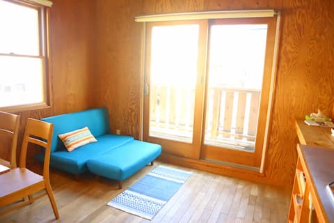 AMIGO INN Symbol road/1min beach/pet/WFH/long stay