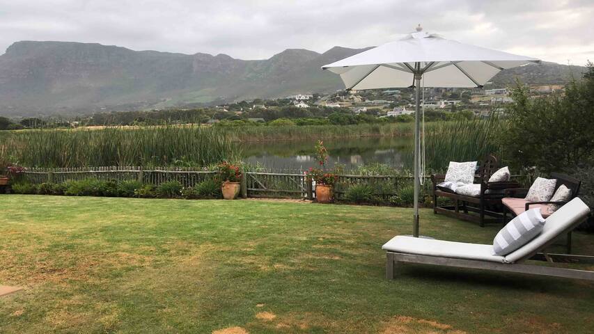 Lakeside home in security estate with solar power gallery image 5