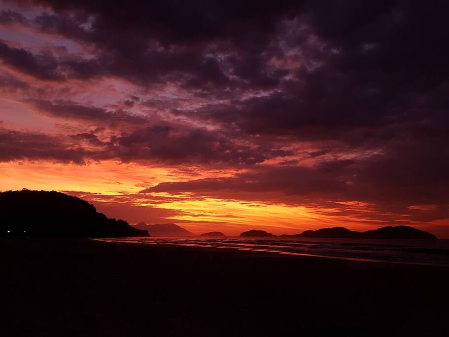 Prestes a amanhecer - Praia Juquehy