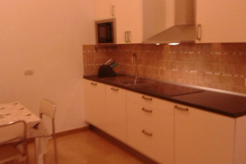 cucina attrezzata