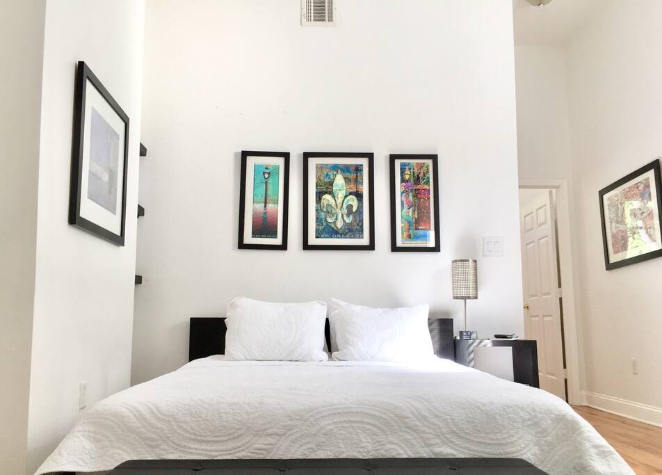 Spacious bedroom with Queen bed, futon for additional guest, washer/dryer and Smart TV.