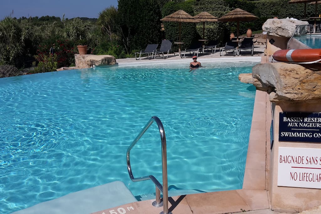 Une des trois piscines