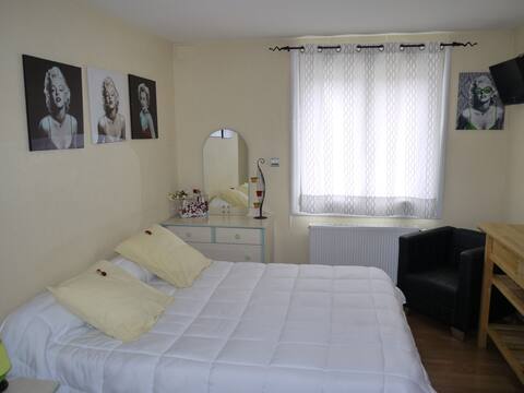 f3 with terrace and garage in the center of amelie