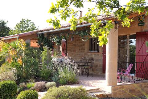 Le Rivieral, vineyard stay