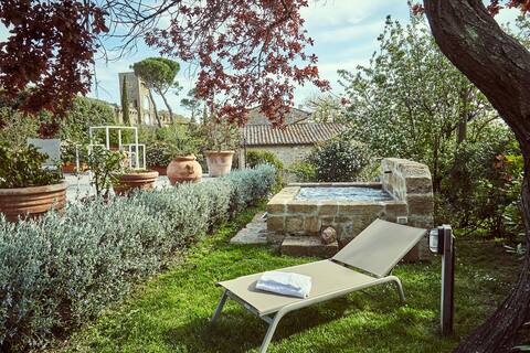 Villa unesco heritage, Jacuzzi & garden. BB Daria