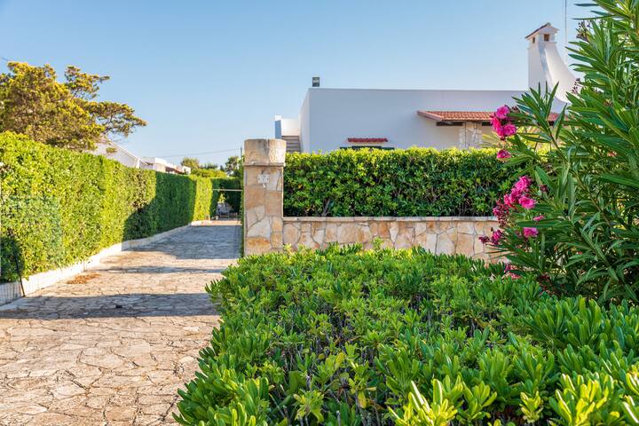 Sea View Villa-single family-cost of Ostuni,Puglia gallery image 4