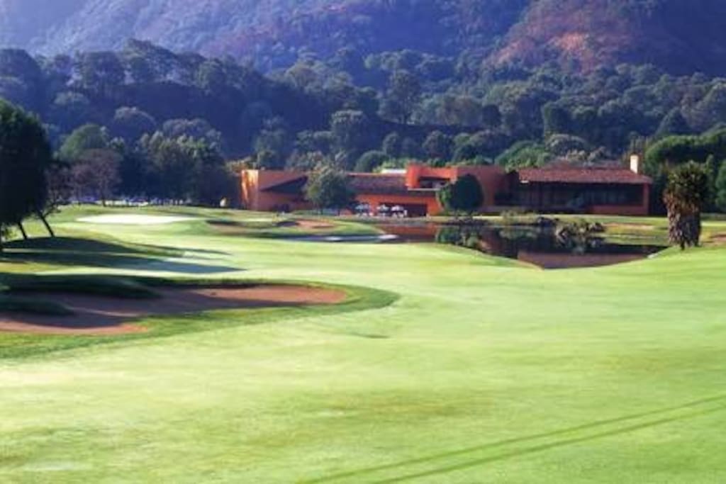 Casa club del club de Golf Malinalco
