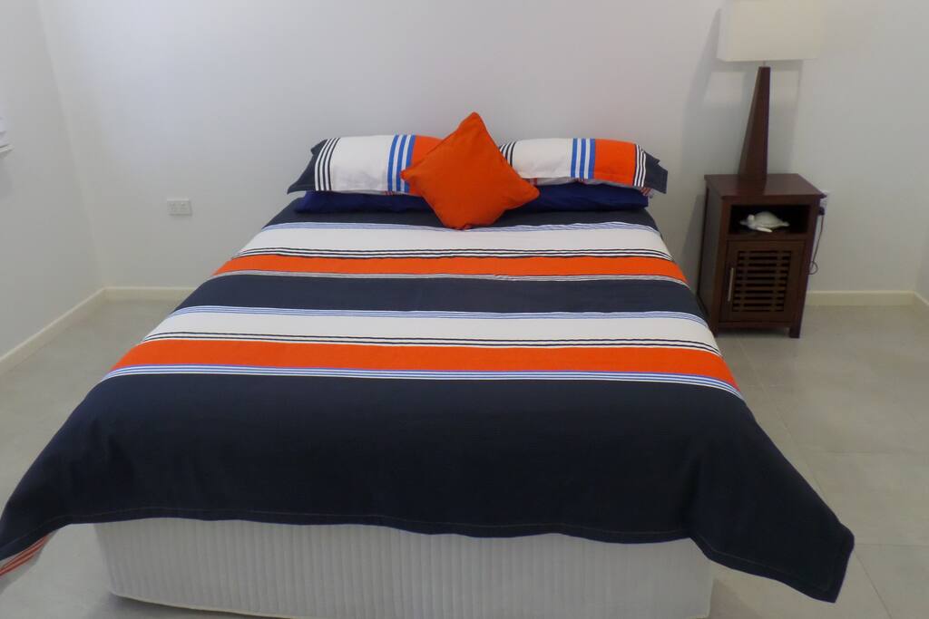 Queen Bed, Walk in Robe and Ensuite