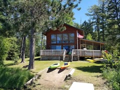 Spruce+Chalet+lakefront+cabin+in+Hayward