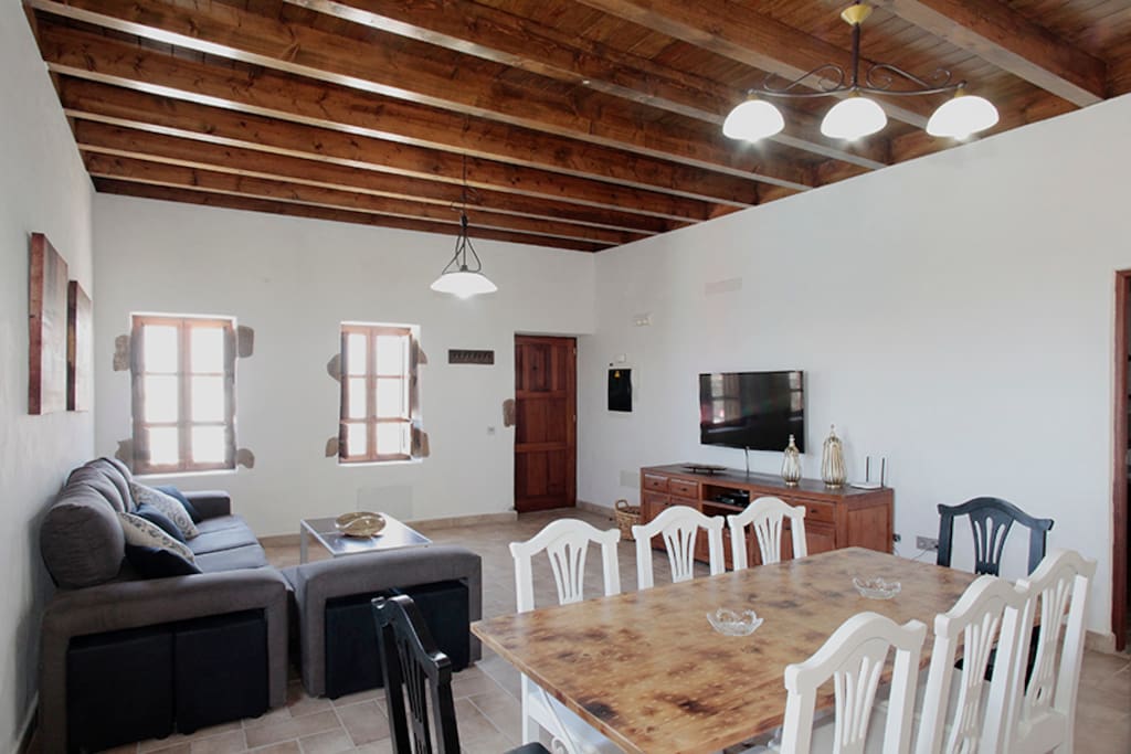 Salón, cocina y comedor