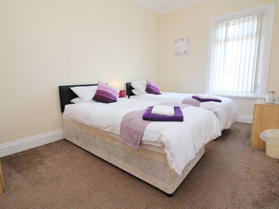 Guest room