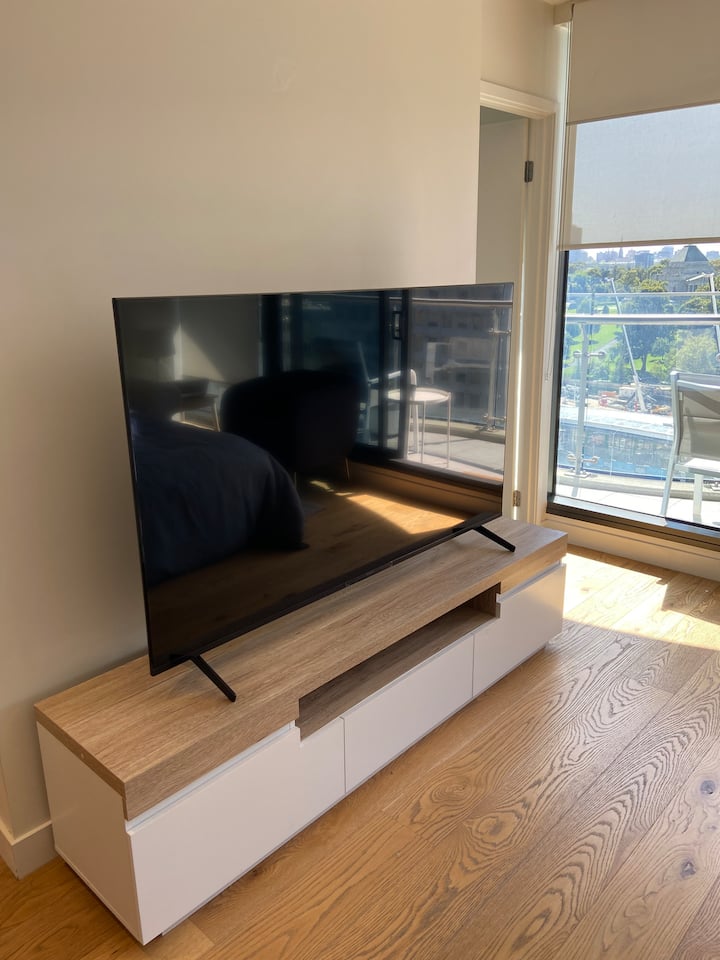 65 tommer Sony smart-tv