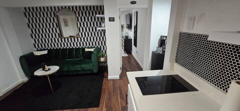 Cozy 1 bedroom suite