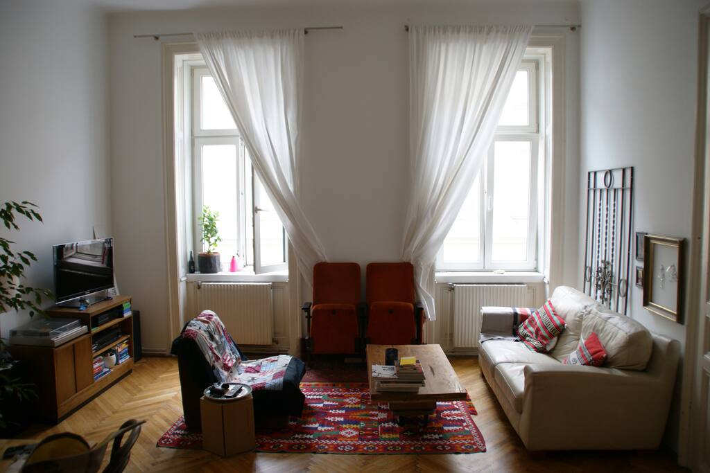 Living Room (private)