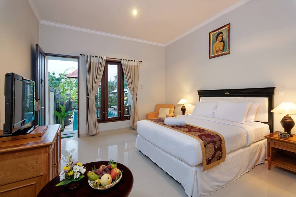 Suite Room (Bedroom)