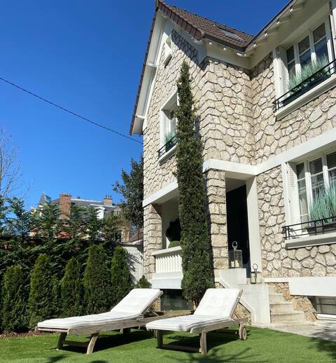 Charming Family House • 3 bdrs • near Paris