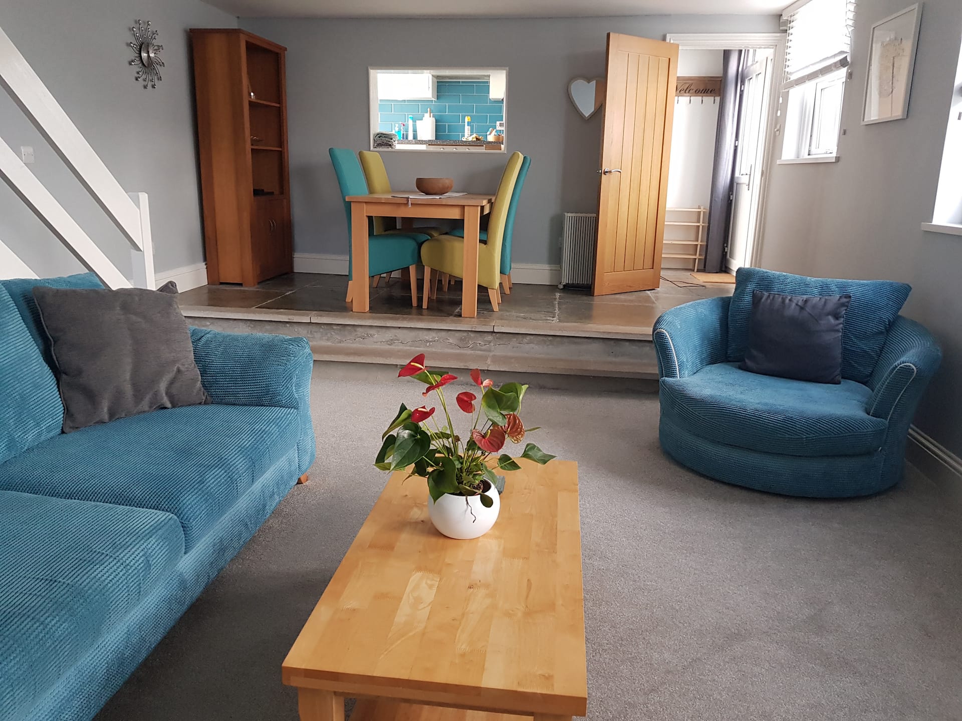Secluded coach house, near Devonport park