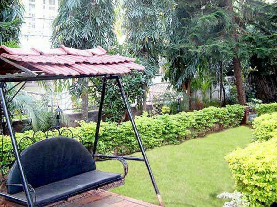 Sit-out small Garden