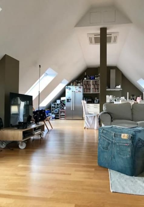 Kitchen & Living Room