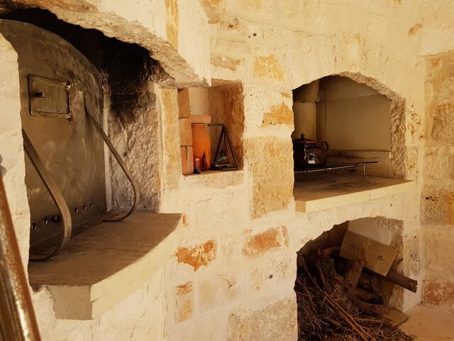 Almapetra Trulli Resort – Trullo “Il Pero” gallery image 4