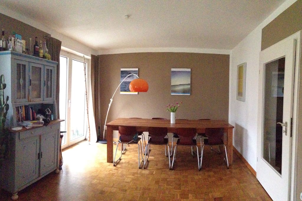 Wohnzimmer im Erdgeschoss.